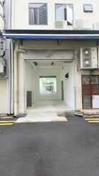 Sam Leong Road (D8), Shop House #572108761
